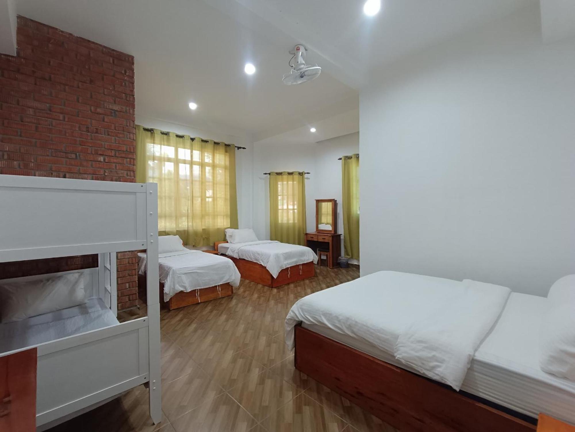 Kundasang Guesthouse Exterior photo